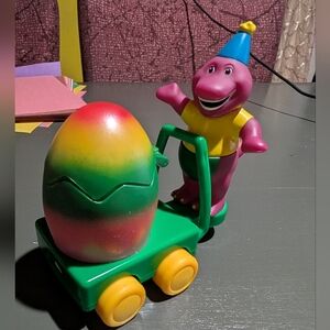 Barney's Great Adventure Rainbow Egg With White Koala Excellent Condition